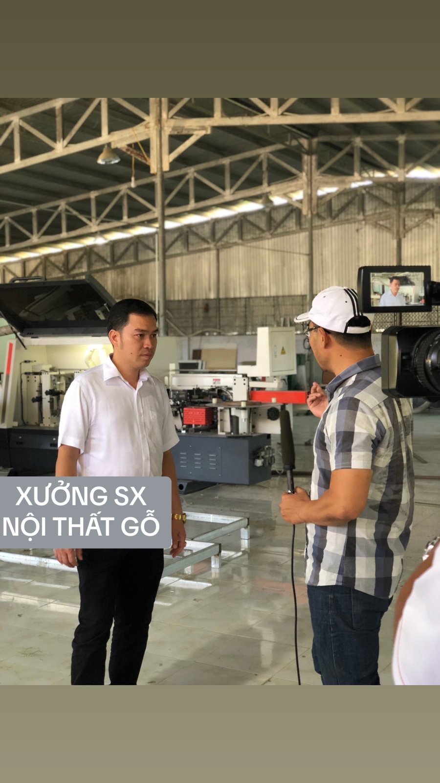 Phỏng vấn báo chí tại xưởng sản xuất nội thất gỗ Vũ Kim Gia